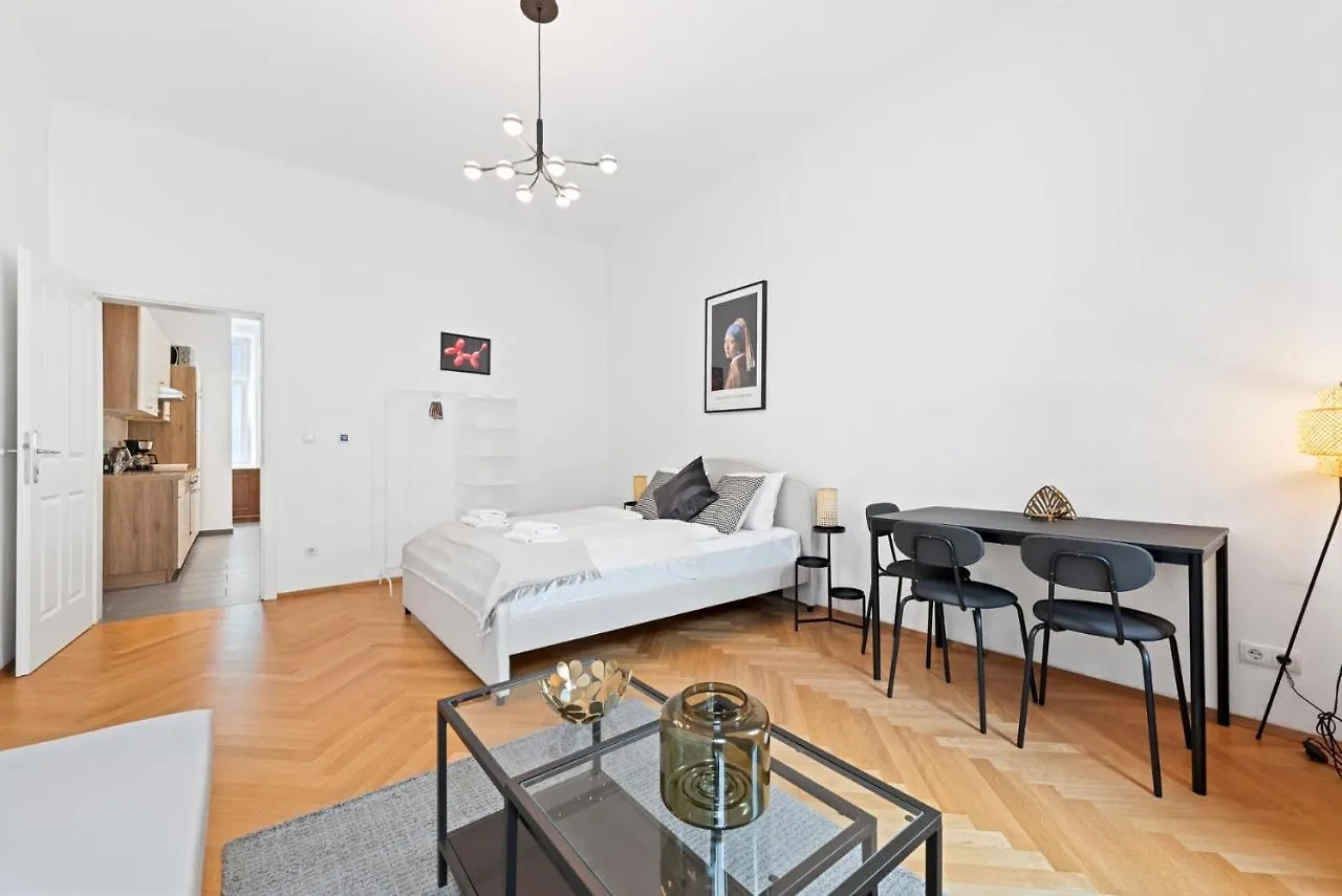 Cozy Apartments In 16Th District Vienna Austria