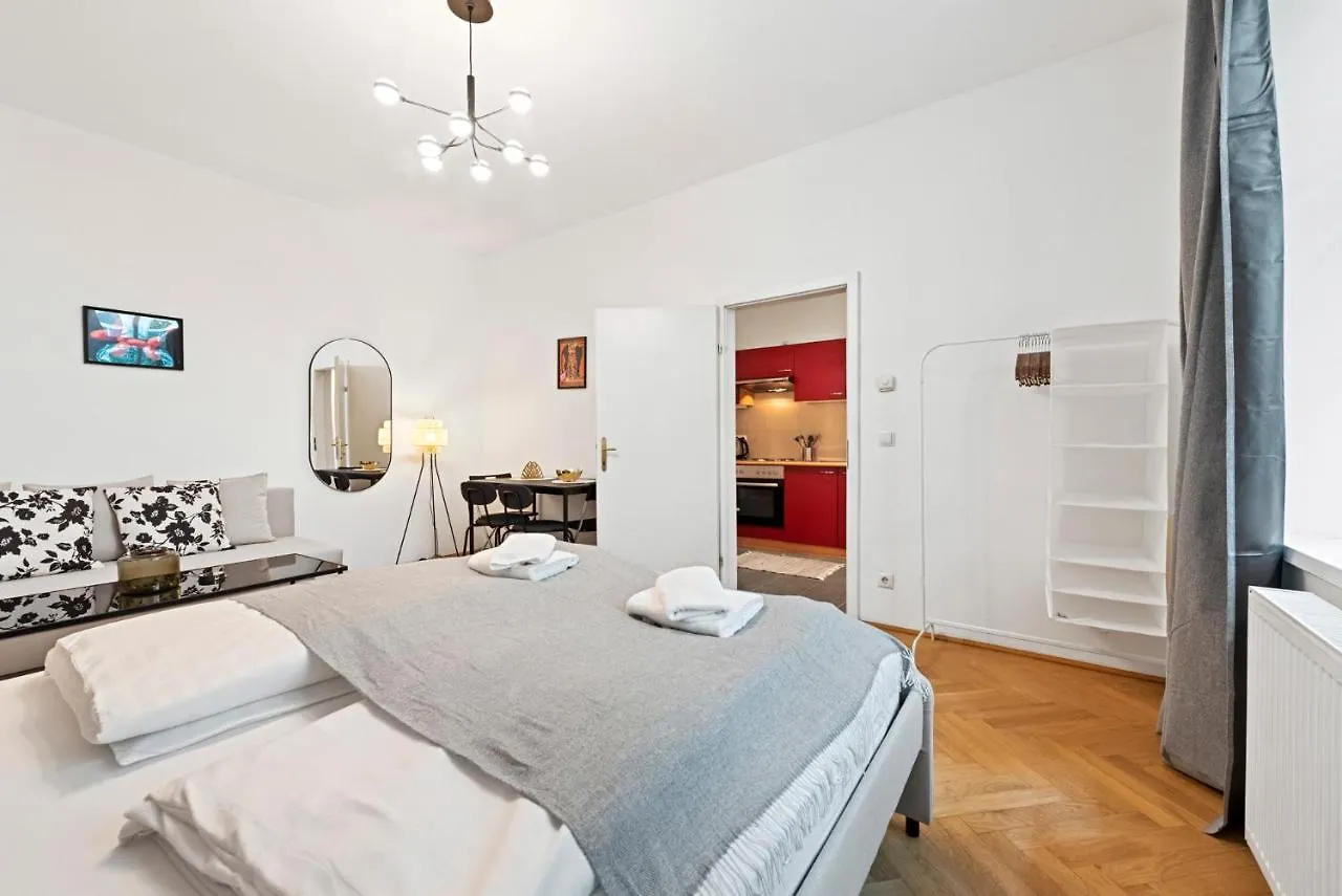 Cozy Apartments In 16Th District Vienna 0*,